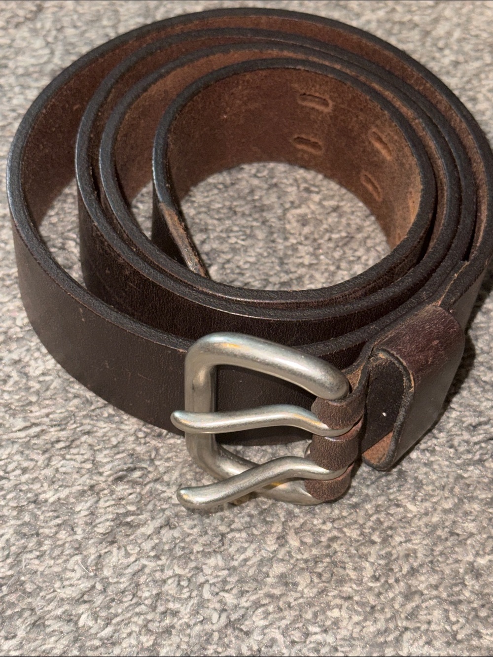 Abercrombie & Fitch Size 40 Brown Leather Belt Brass Buckle made in the U.S.A.